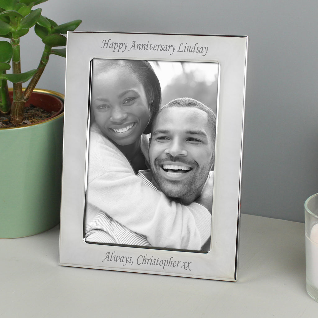 Personalised Silver Plated 6x4 Photo Frame - Buy Photo Frames, Albums and Guestbooks at GiftMasters.co.uk