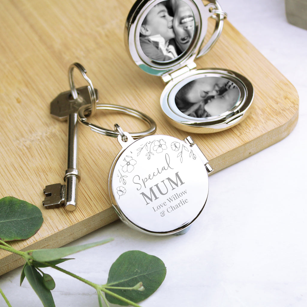 Personalised Floral Round Photo Frame Keyring - Buy Keepsakes at GiftMasters.co.uk