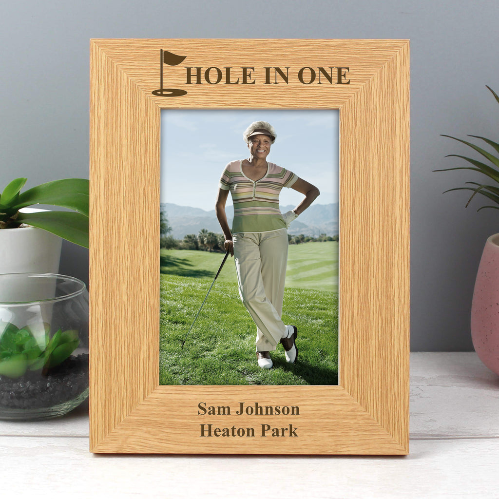 Personalised Oak Finish 6x4 Golf Photo Frame - Buy Photo Frames, Albums and Guestbooks at GiftMasters.co.uk