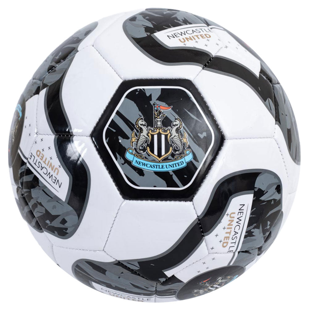 Newcastle United FC Tracer Football - Buy Footballs Size 5 at GiftMasters.co.uk