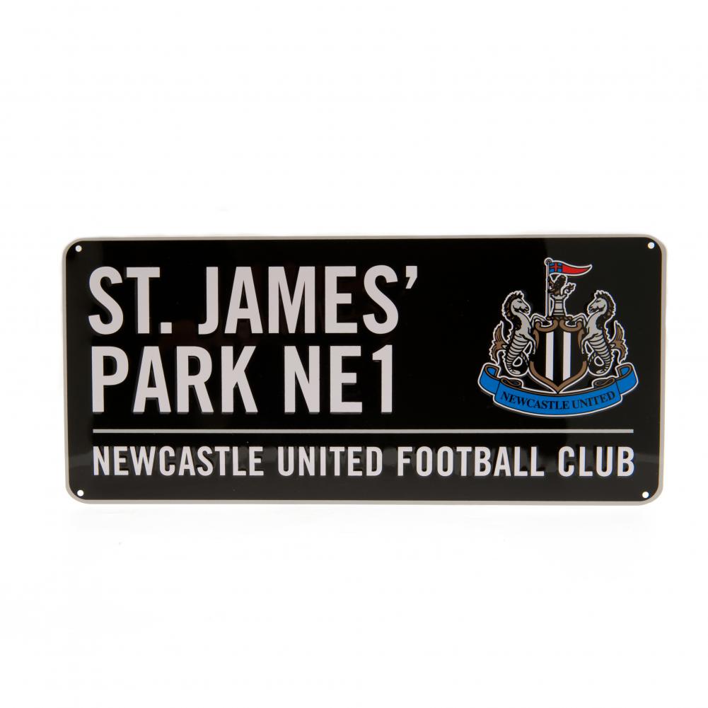 Newcastle United FC Colour Street Sign - Buy  at GiftMasters.co.uk