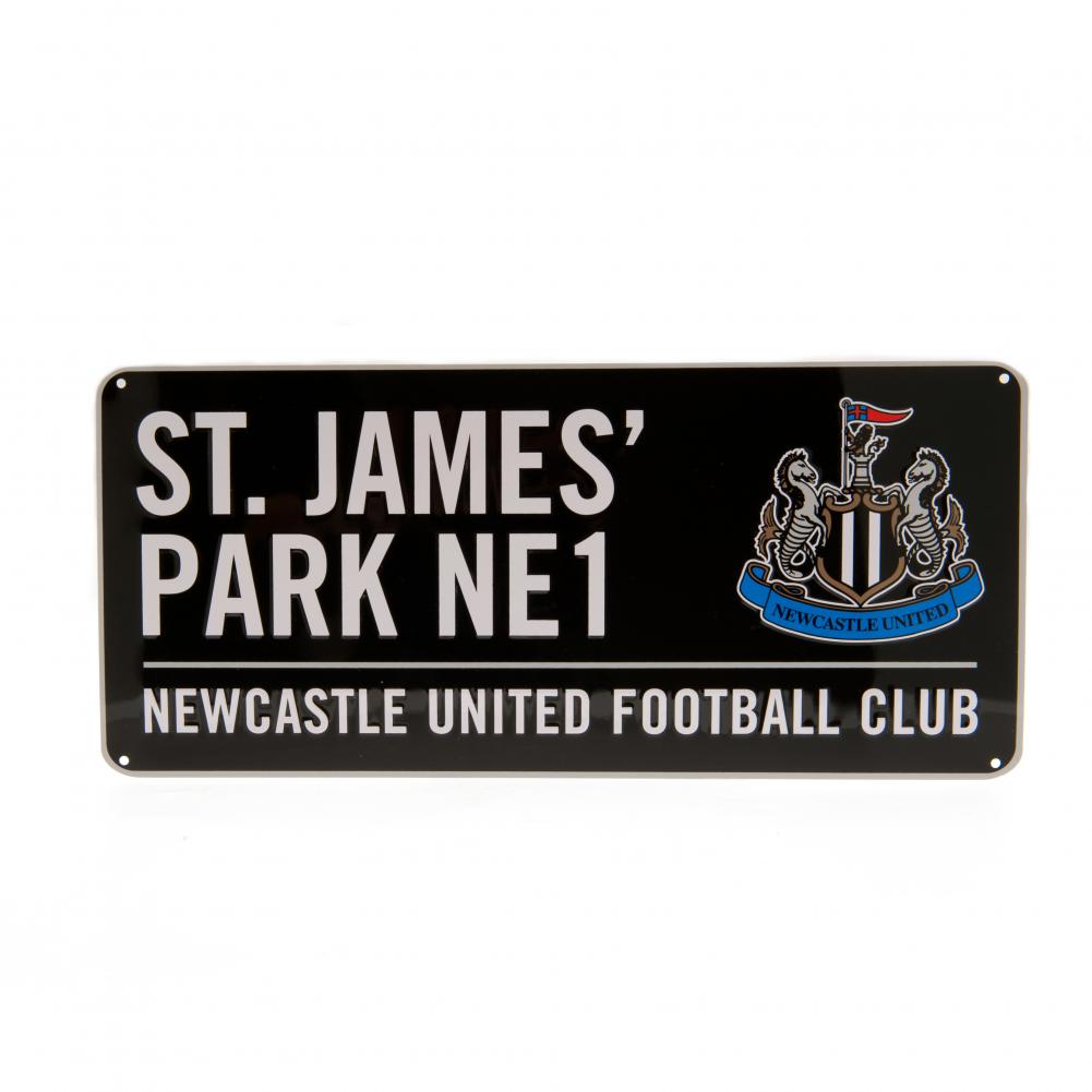 Newcastle United FC Colour Street Sign - Buy Metal Signs at GiftMasters.co.uk