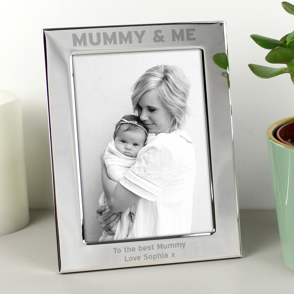 Personalised Silver 5x7 Mummy & Me Photo Frame - Buy Photo Frames, Albums and Guestbooks at GiftMasters.co.uk