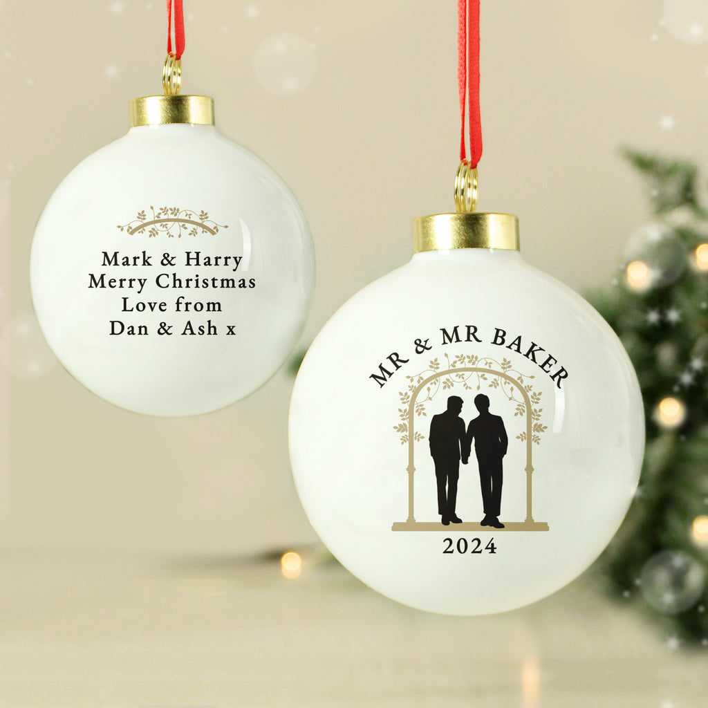 Personalised Mr & Mr Bauble - Buy Christmas Decorations at GiftMasters.co.uk