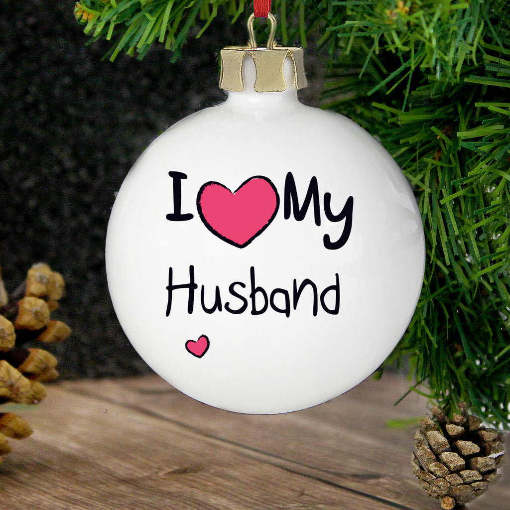 Personalised I Heart Bauble - Buy Christmas Decorations at GiftMasters.co.uk