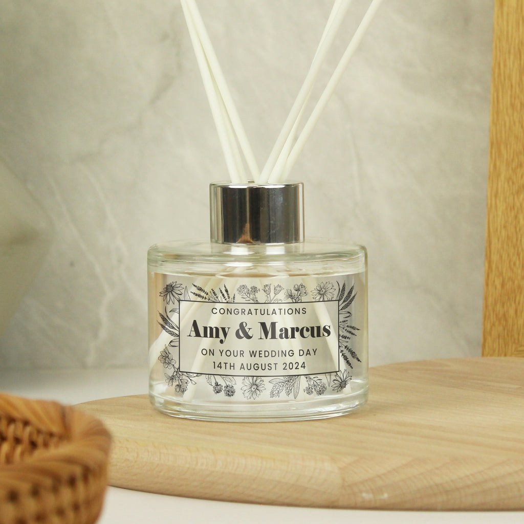 Personalised Black Foliage Reed Diffuser - Buy Candles & Reed Diffusers at GiftMasters.co.uk