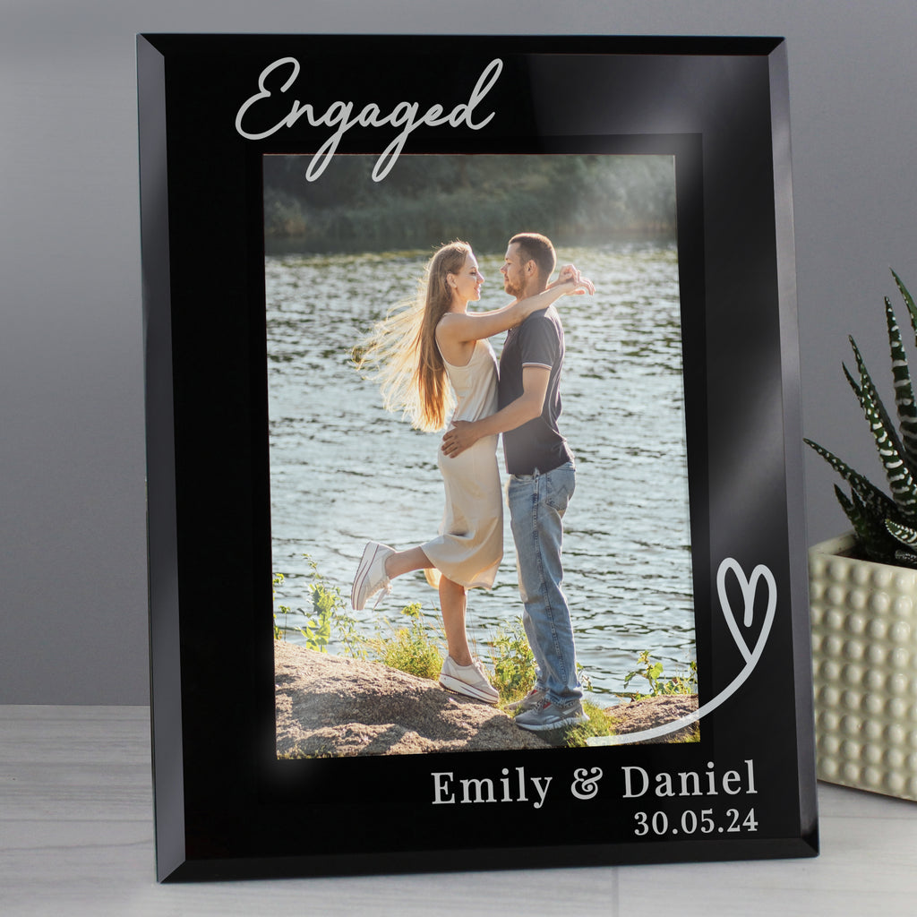 Personalised Heart Black Glass 7x5 Photo Frame - Buy Photo Frames, Albums and Guestbooks at GiftMasters.co.uk