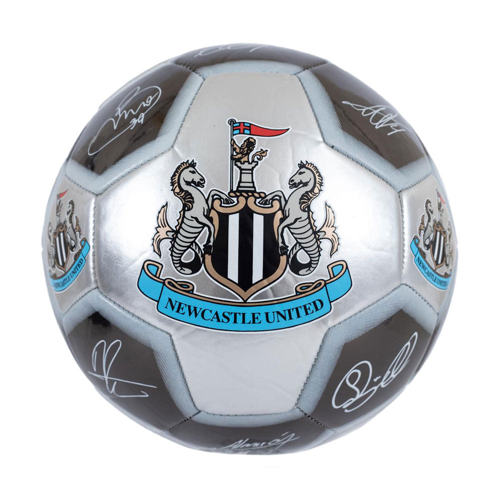 Newcastle United FC Sig 26 Skill Ball - Buy Mini Balls at GiftMasters.co.uk