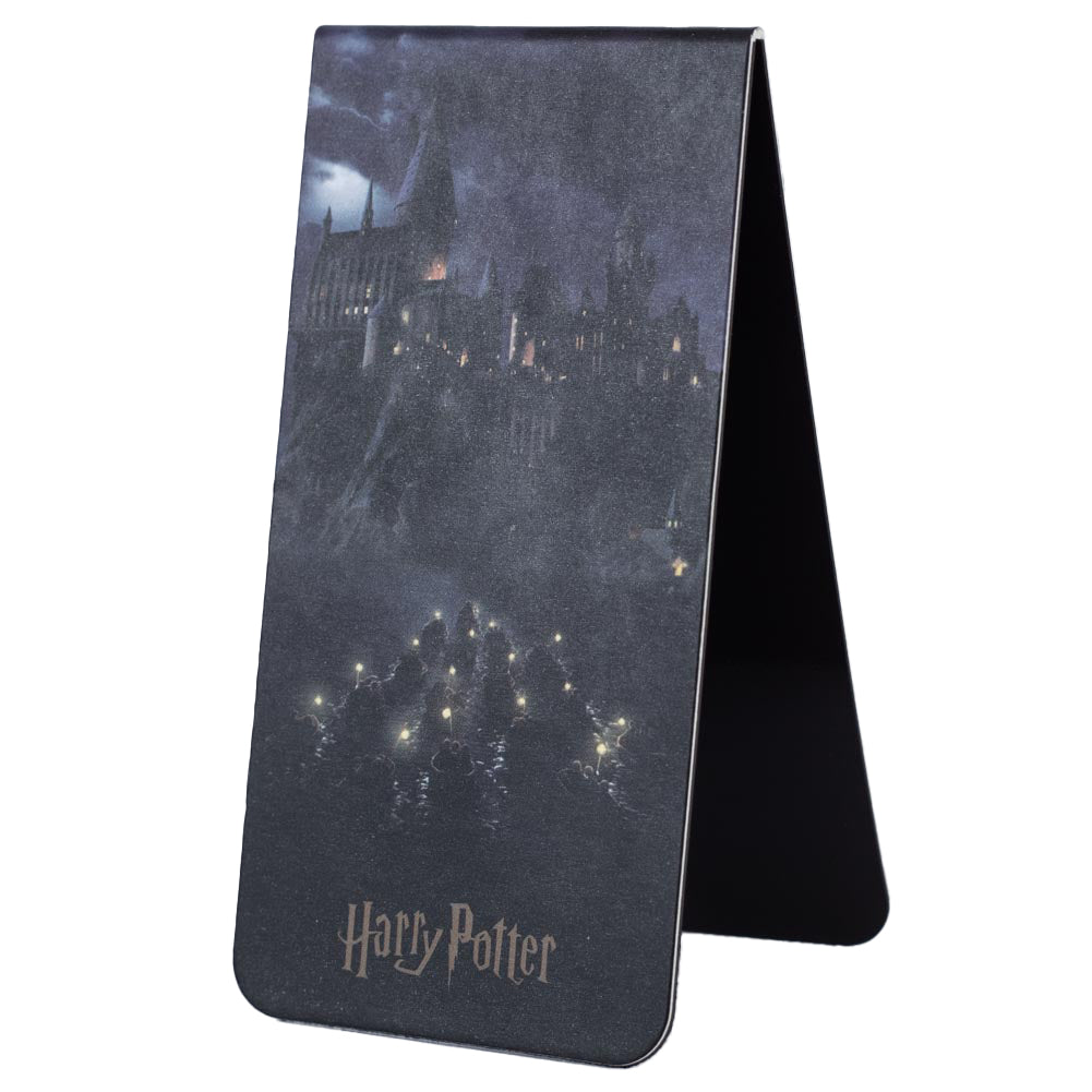 Harry Potter Hogwarts Castle Magnetic Bookmark - Buy Bookmarks at GiftMasters.co.uk