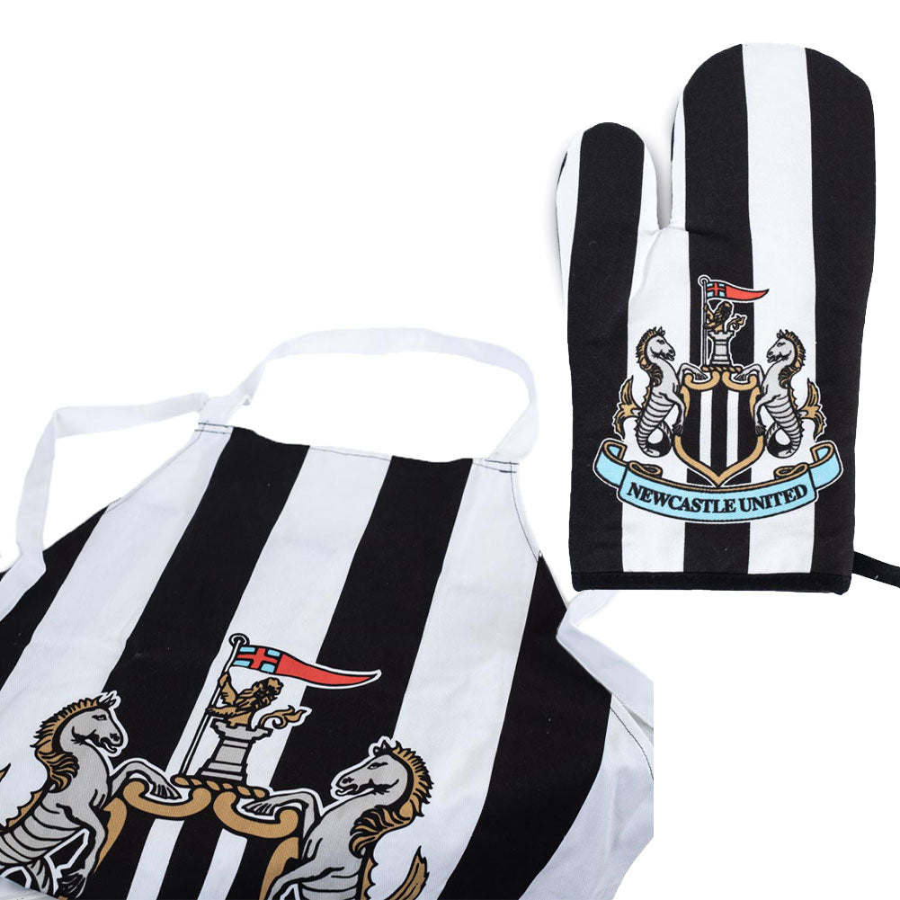 Newcastle United FC Apron & Oven Glove Set - Buy Home Accessories at GiftMasters.co.uk