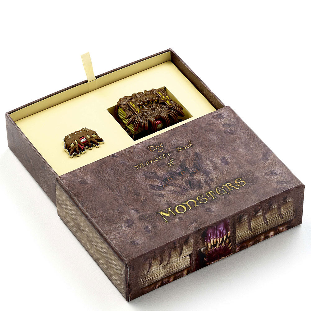 Harry Potter Monster Book Keyring & Badge Gift Box - Buy Keyrings at GiftMasters.co.uk