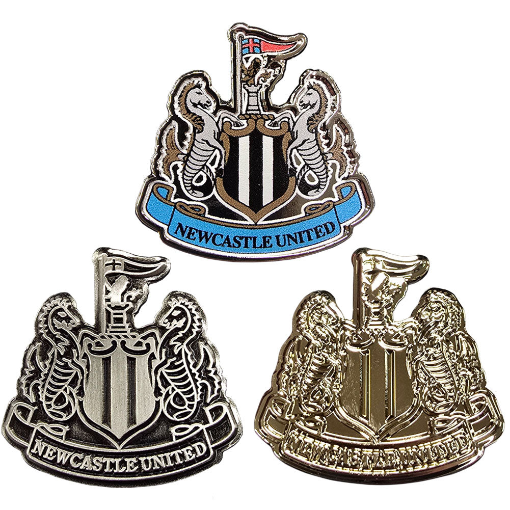 Newcastle United FC 3pc Crest Badge Set - Buy Badges at GiftMasters.co.uk