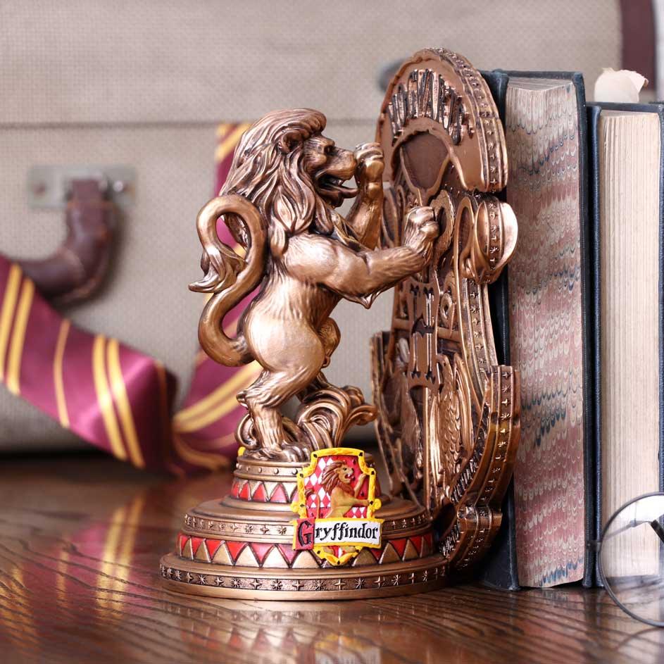 Harry Potter Gryffindor Bookend 20cm - Buy Bookends at GiftMasters.co.uk